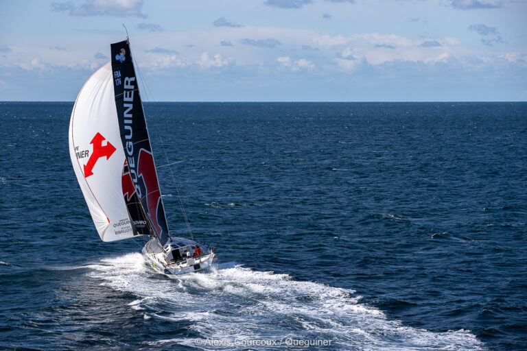 QUEGUINER SAILING TEAM