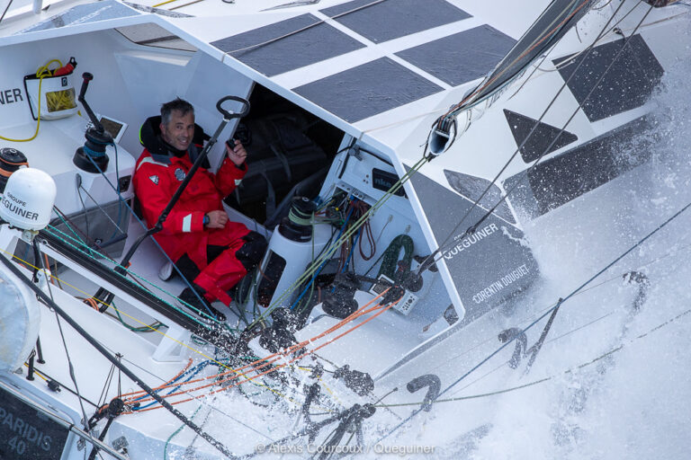 QUEGUINER SAILING TEAM